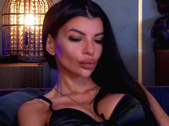 EleniaDevons
