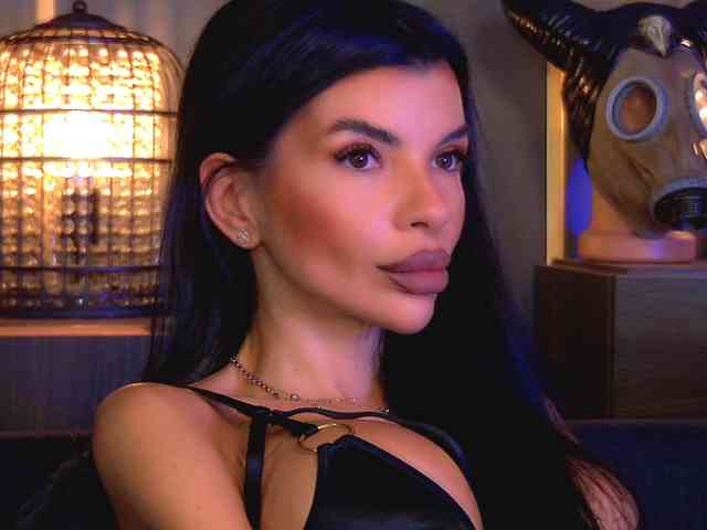 EleniaDevons