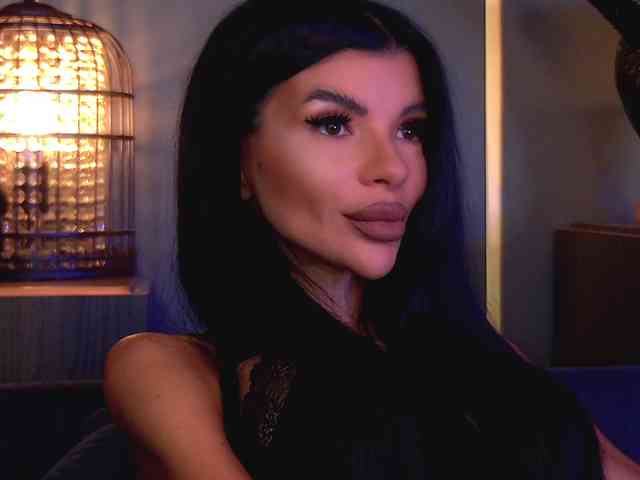 EleniaDevons