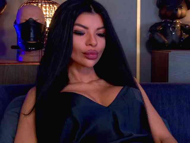 EleniaDevons