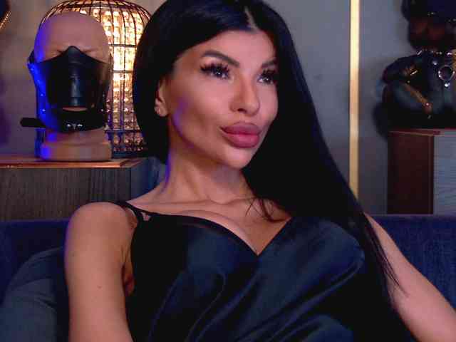 EleniaDevons