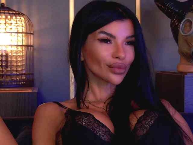 EleniaDevons