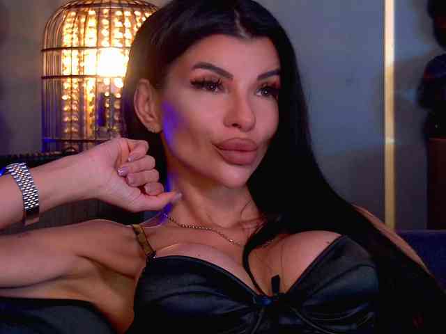 EleniaDevons