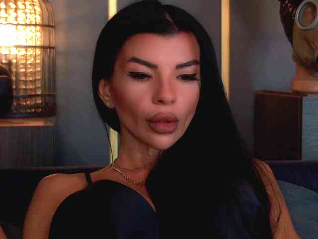 EleniaDevons