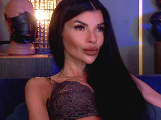 EleniaDevons