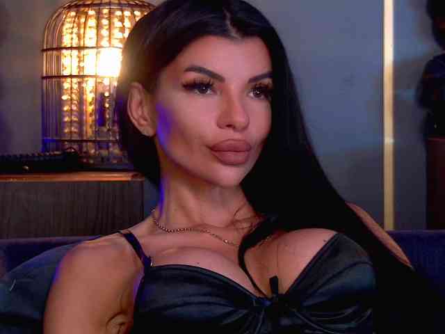EleniaDevons