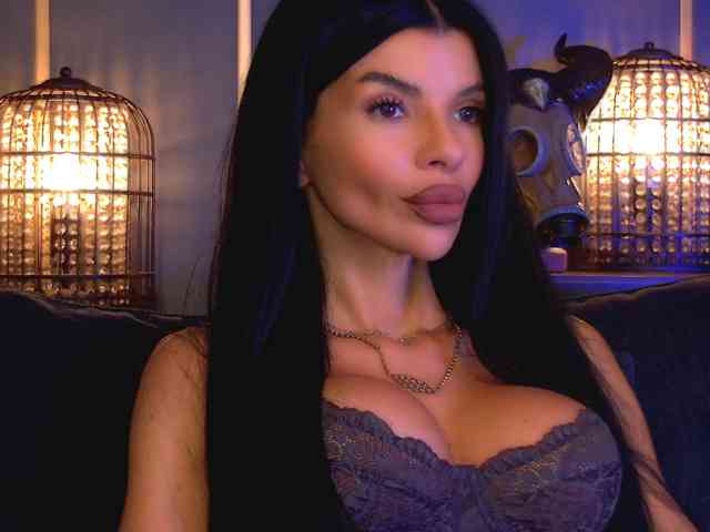 EleniaDevons