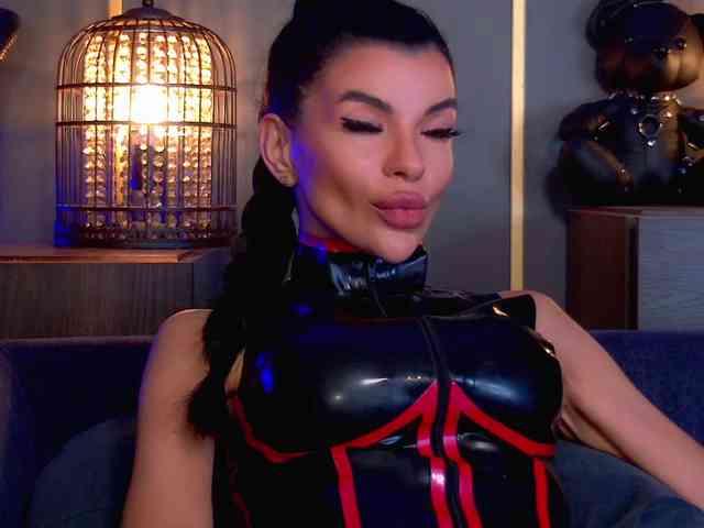 EleniaDevons