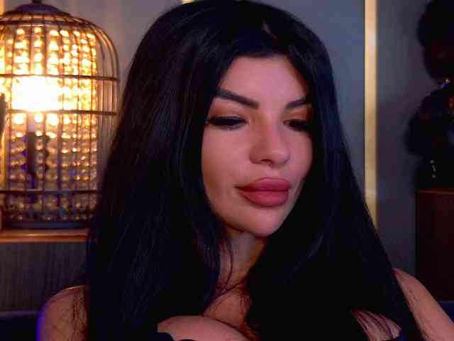 EleniaDevons webcam