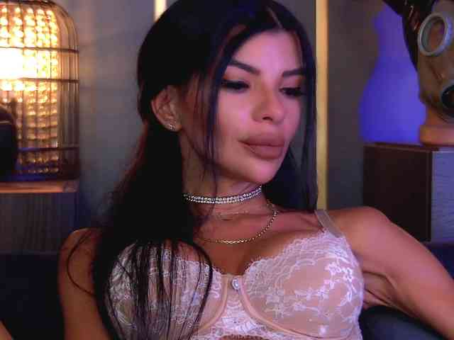 EleniaDevons