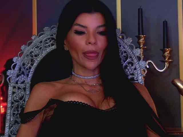 EleniaDevons