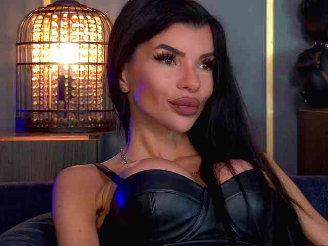 EleniaDevons