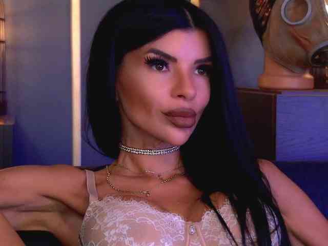 EleniaDevons