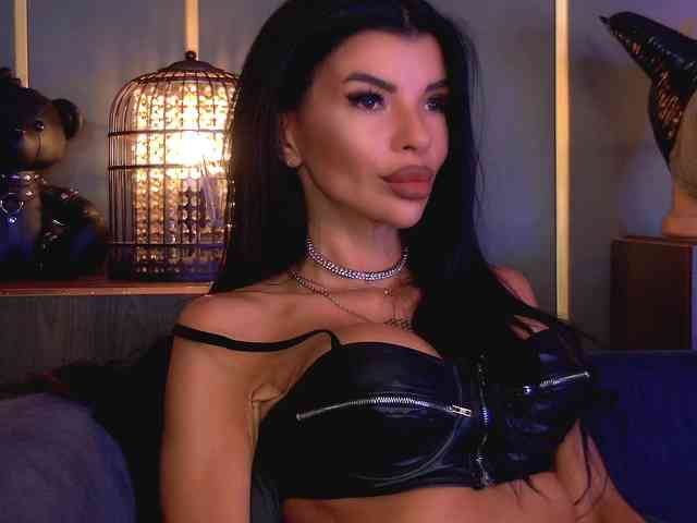EleniaDevons webcam