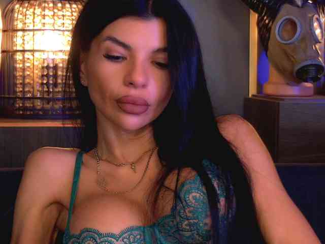 EleniaDevons