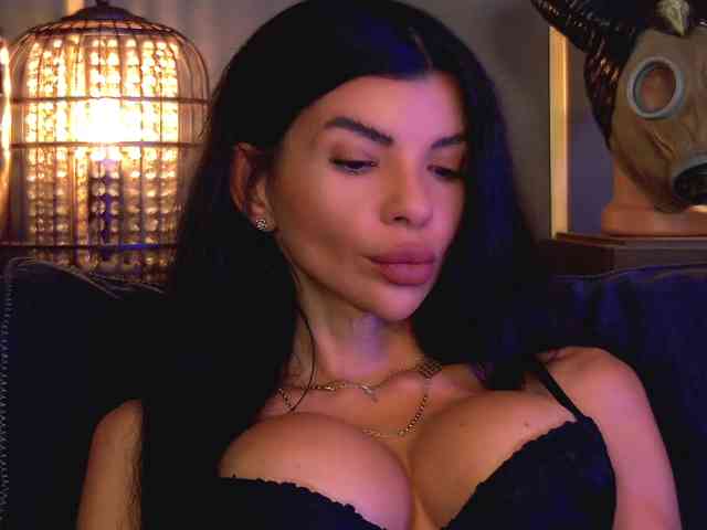 EleniaDevons