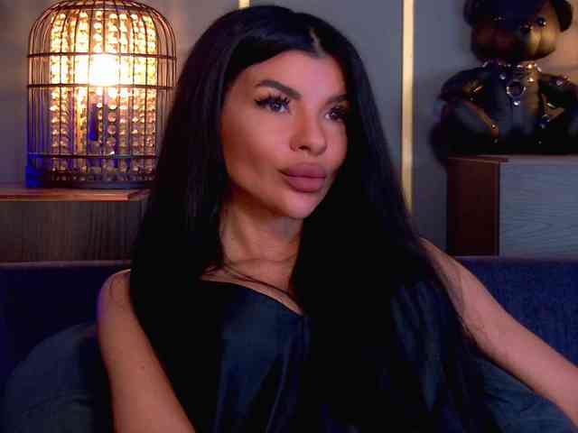 EleniaDevons