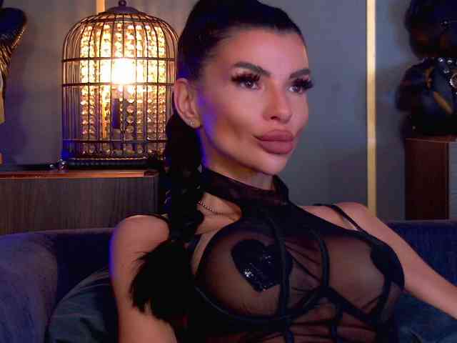 EleniaDevons