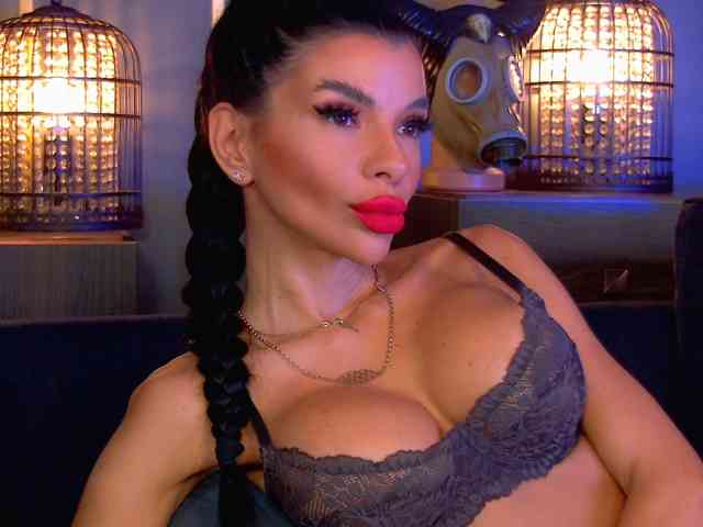 EleniaDevons
