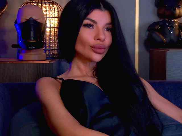 EleniaDevons
