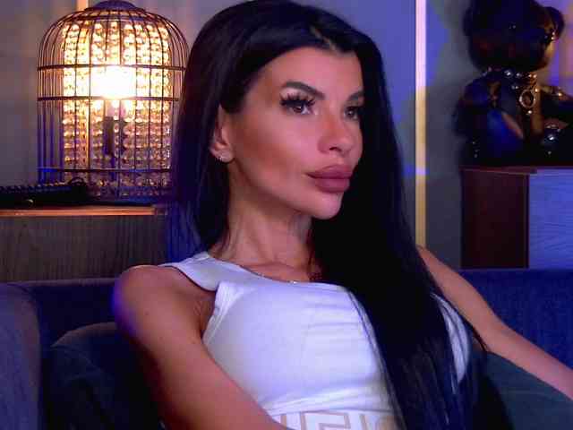 EleniaDevons