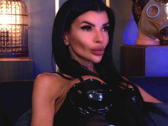 EleniaDevons