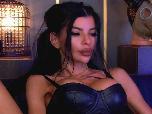 EleniaDevons
