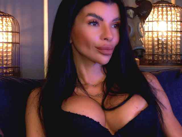 EleniaDevons