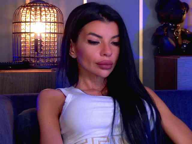 EleniaDevons