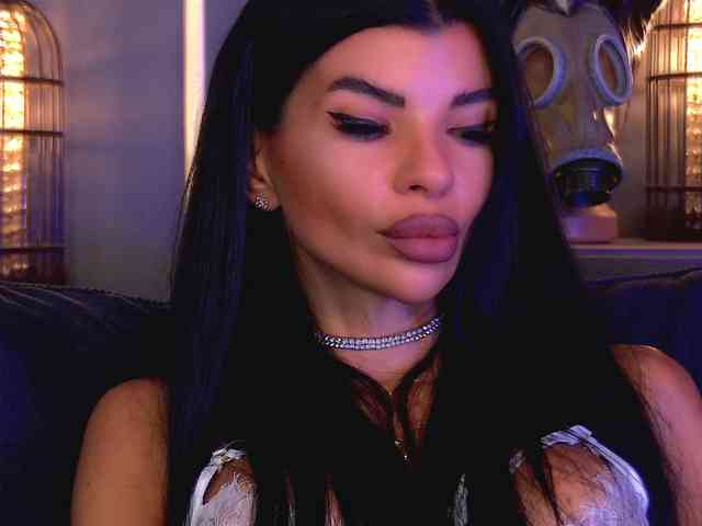 EleniaDevons