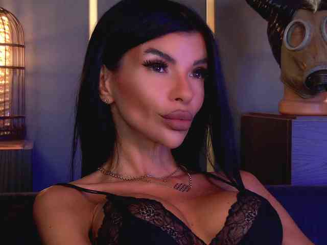 EleniaDevons