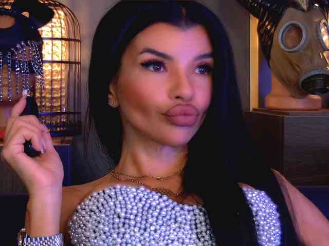 EleniaDevons