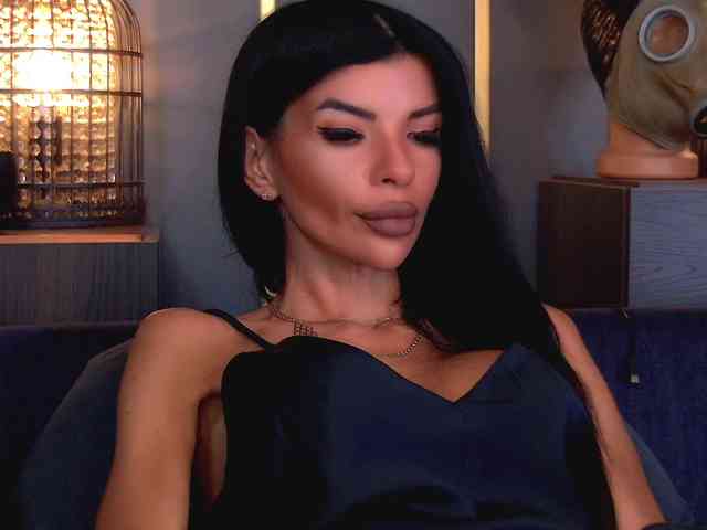 EleniaDevons