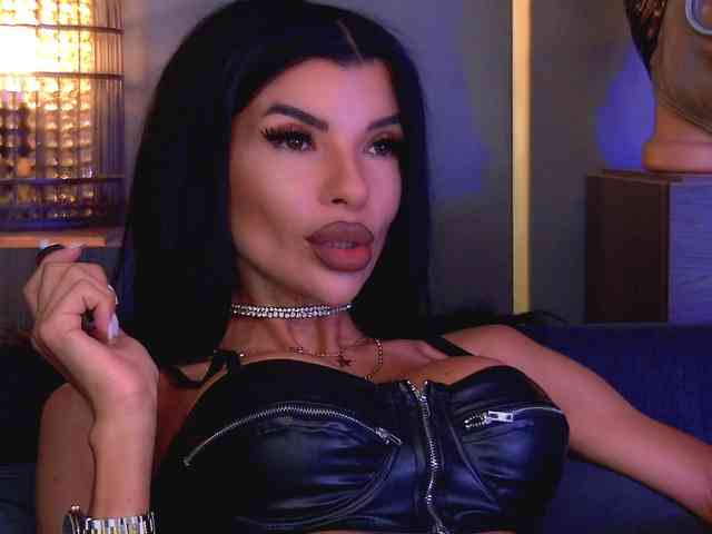 EleniaDevons