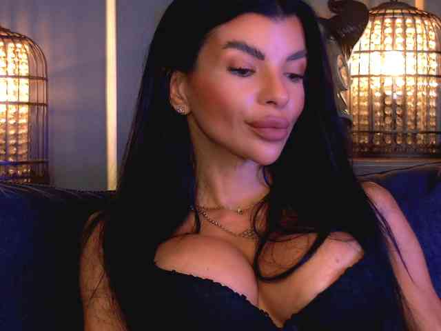 EleniaDevons