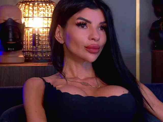 EleniaDevons