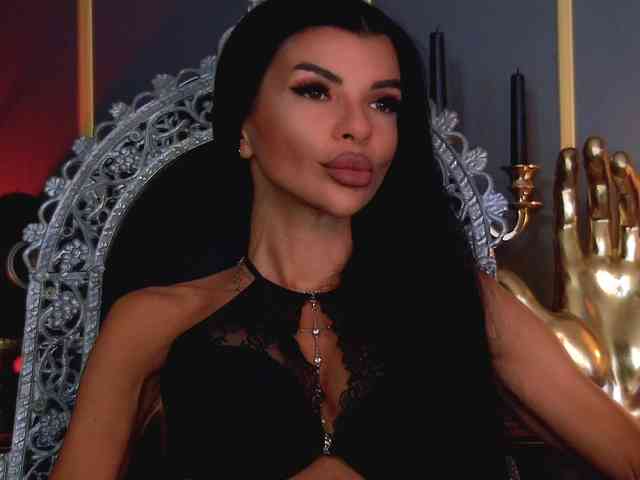 EleniaDevons