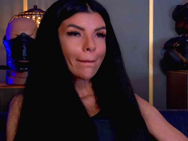 EleniaDevons
