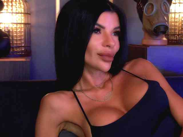 EleniaDevons webcam