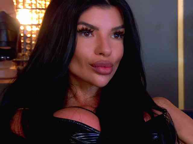 EleniaDevons