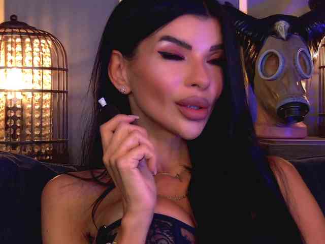 EleniaDevons