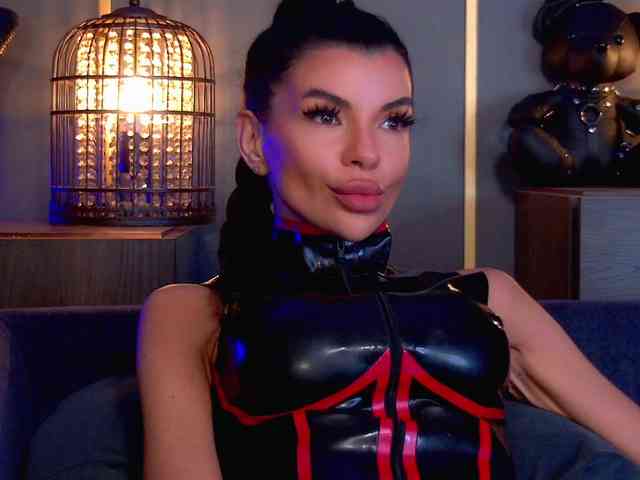 EleniaDevons