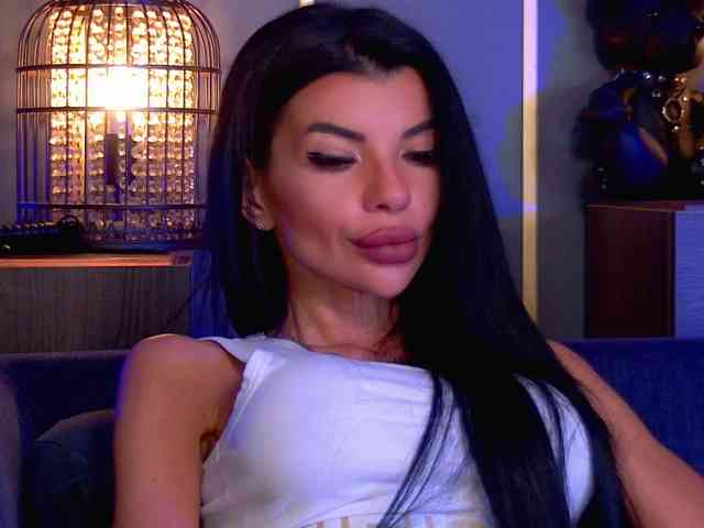 EleniaDevons