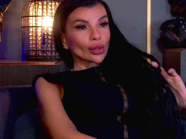 EleniaDevons