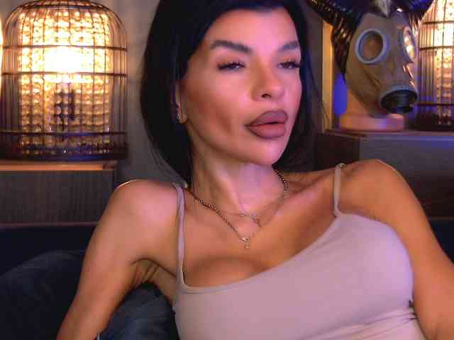 EleniaDevons