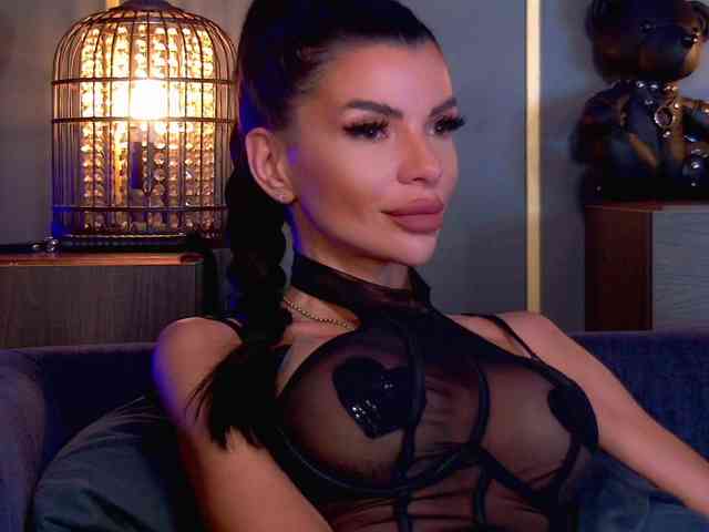 EleniaDevons