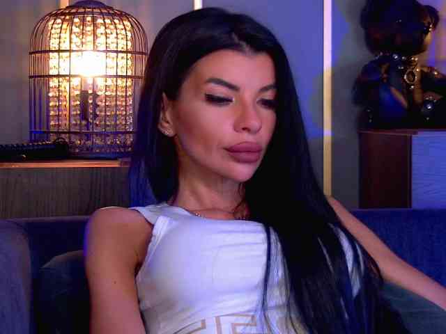 EleniaDevons