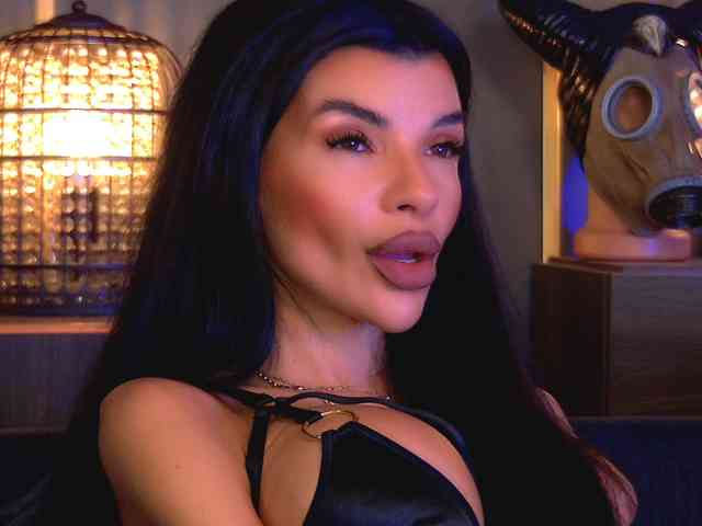 EleniaDevons