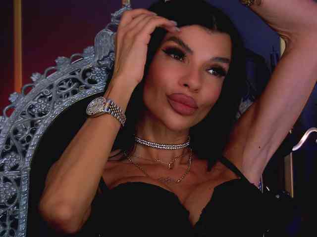 EleniaDevons