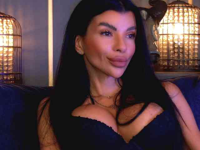 EleniaDevons